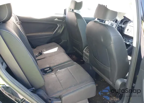 2021 Volkswagen Tiguan 2.0T Se/2.0T Se R-Line Black/2.0T Sel из США, поврежденный, VIN 3VV2B7AXXMM058256